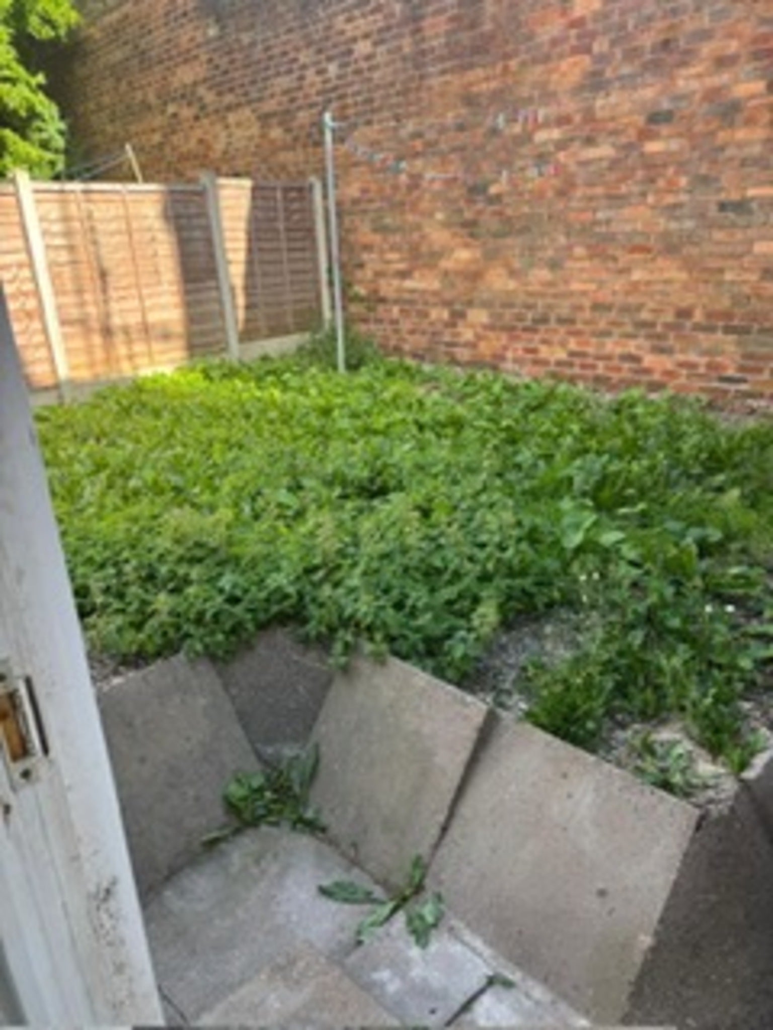 Flat Bushbury Road in Wolverhampton