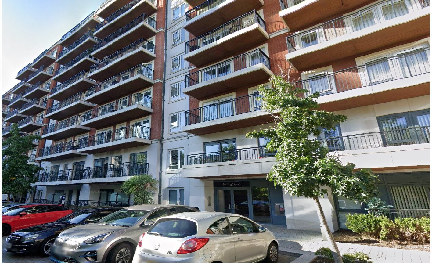 Flat Aspenlea Road in Greater London