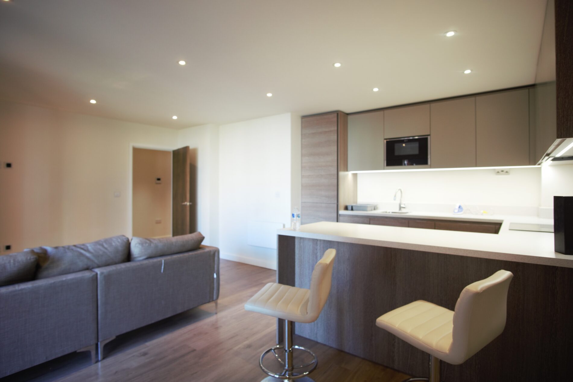Flat Aspenlea Road in Greater London