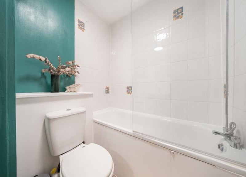 Room Datchelor Place in Greater London