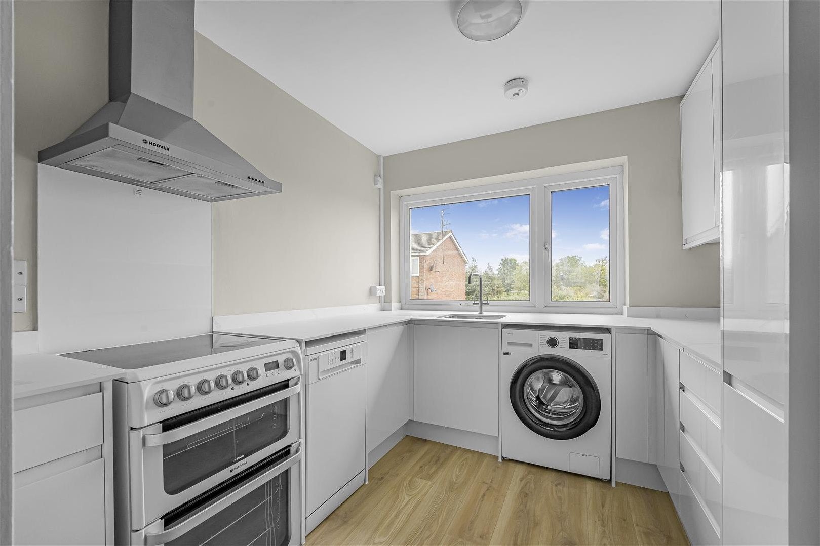 Flat Chandag Road in Keynsham