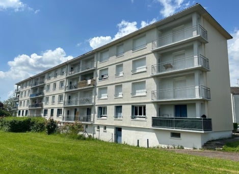 Flat Rue des Peintres in Bléneau