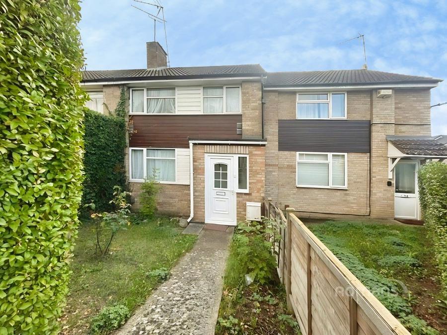 House Wootton Way in Maidenhead