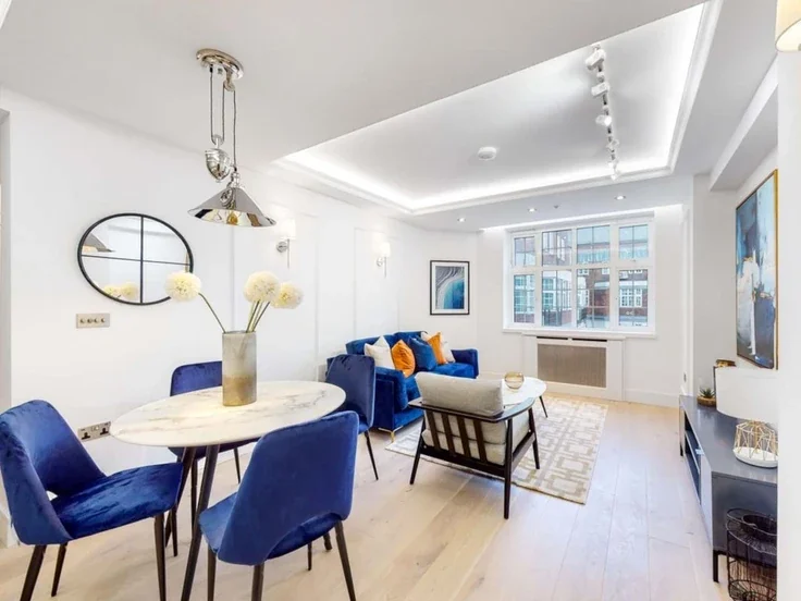Flat Brompton Road in City of Westminster