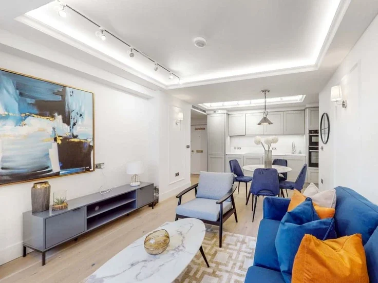 Flat Brompton Road in City of Westminster