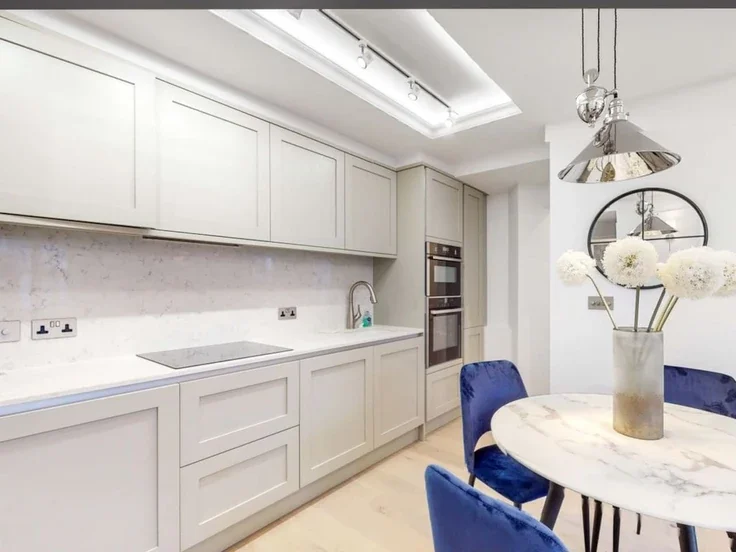 Flat Brompton Road in City of Westminster