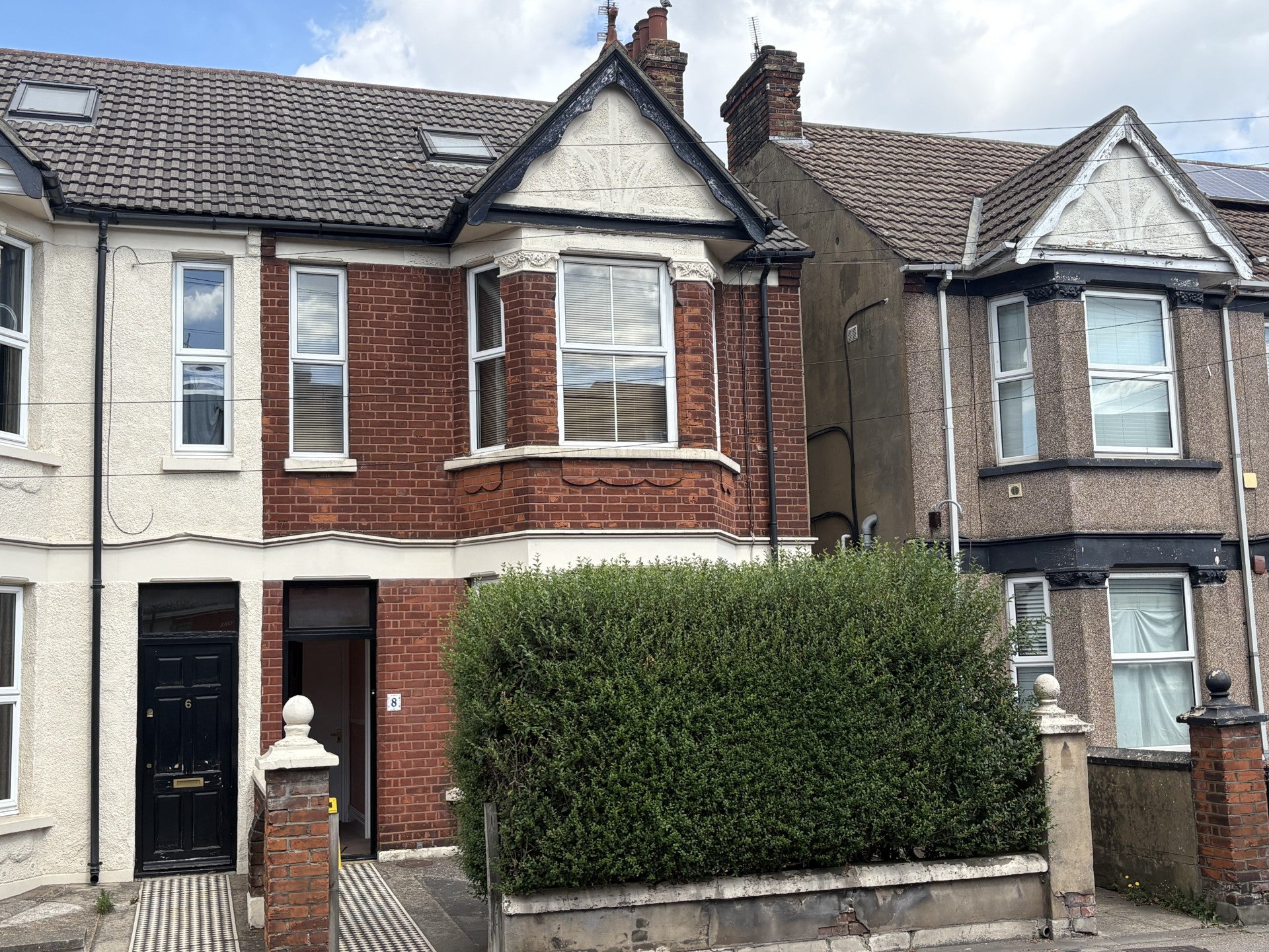 Flat Sovereign Boulevard in Gillingham