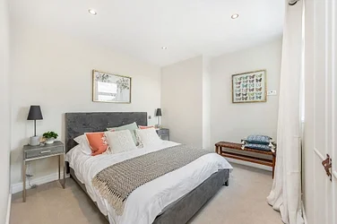 Flat Fulham Road in Greater London