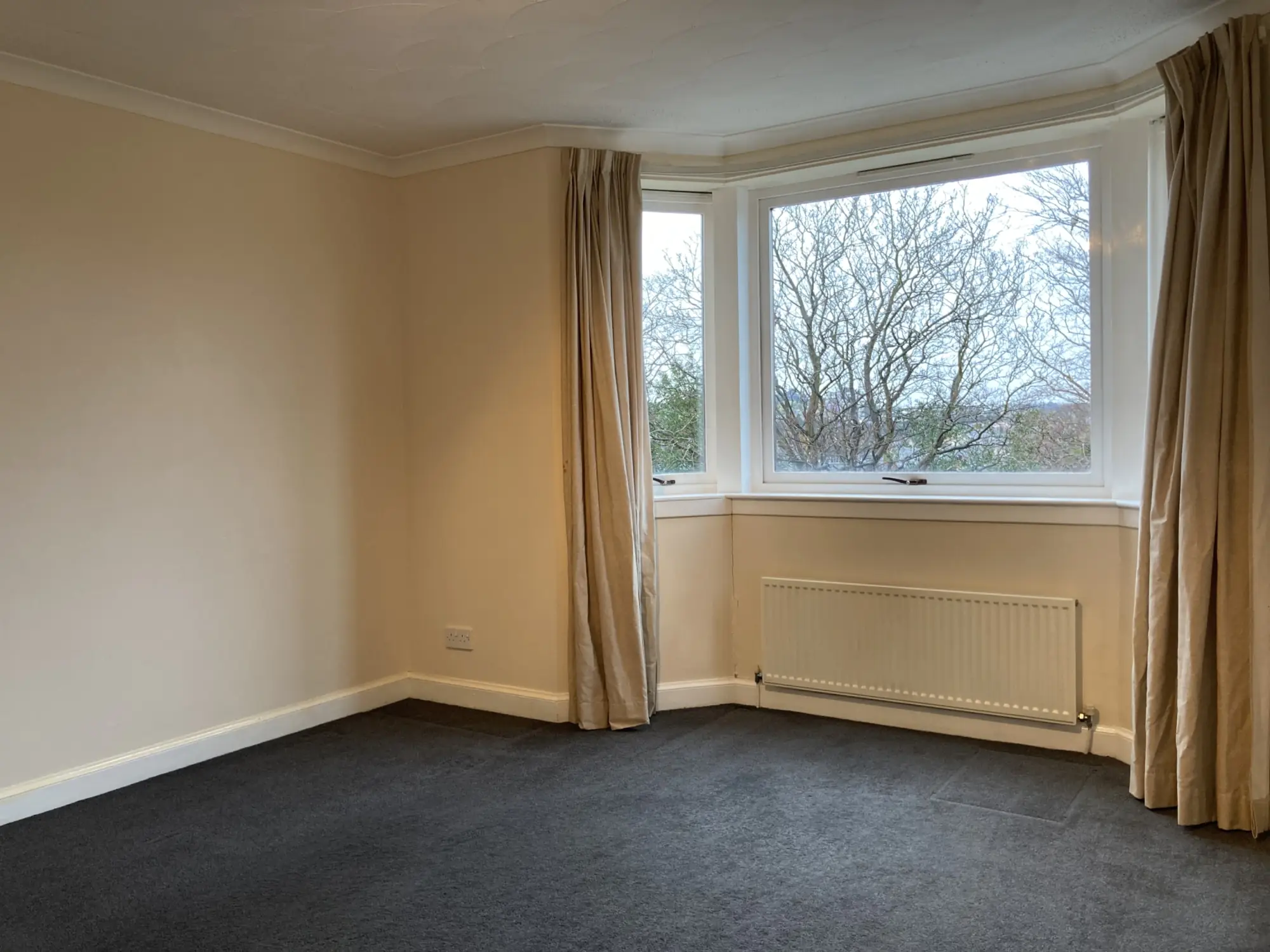 Flat Craigend Park in City of Edinburgh