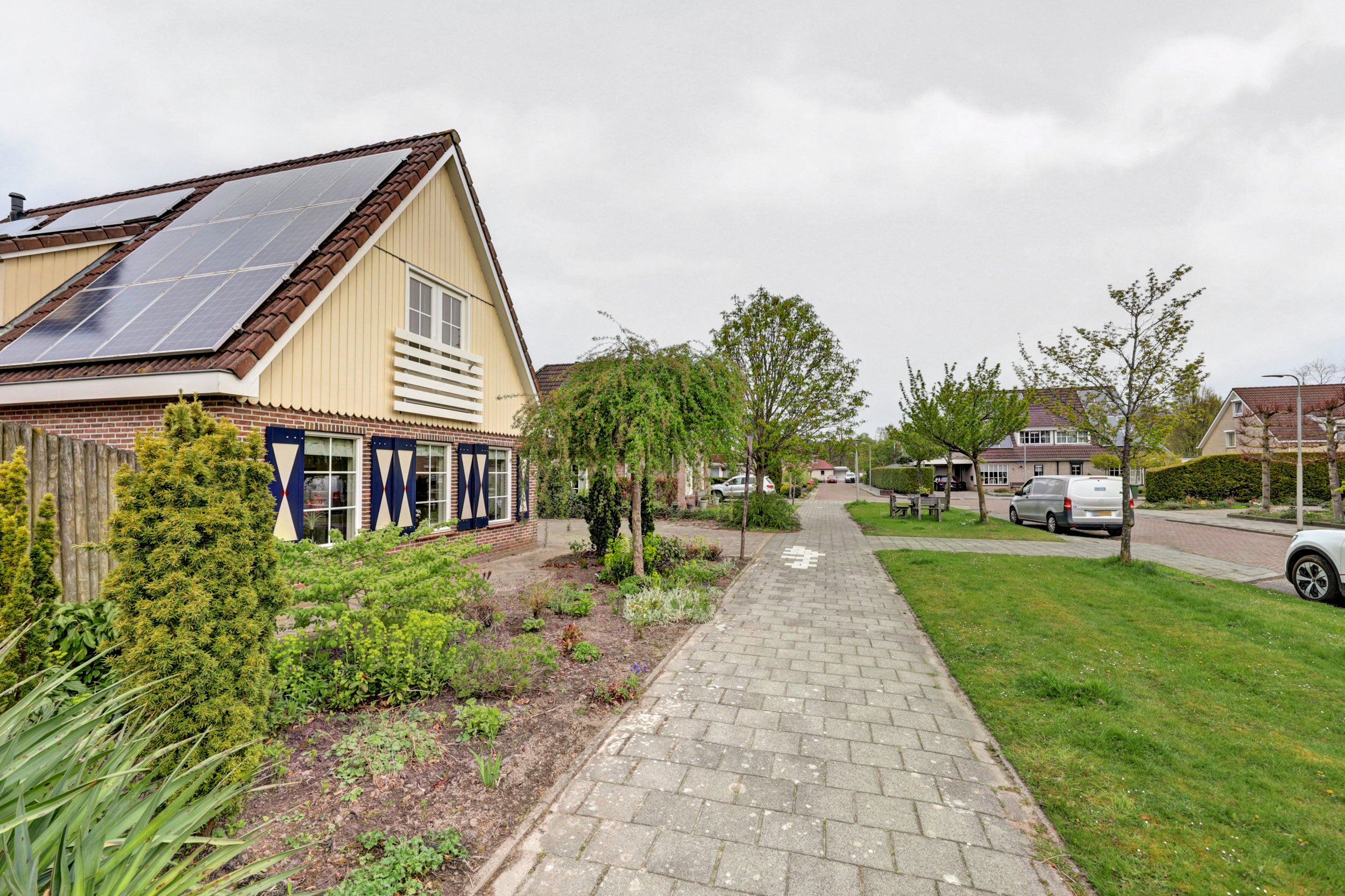Vrijstaande woning te koop: de Enk 8, Marknesse