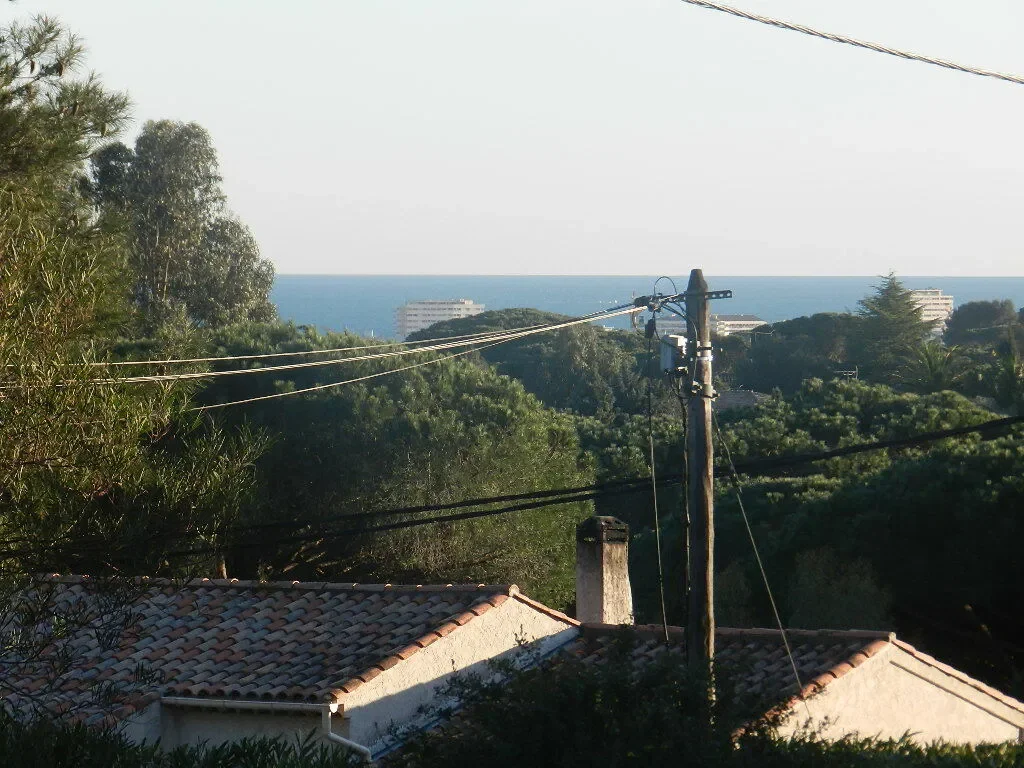 Maison Avenue Frédéric Chopin à Fréjus