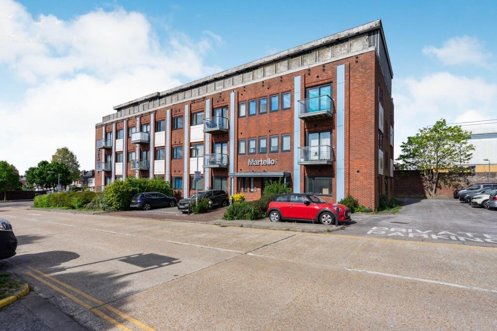 Flat Portland Road in Portslade by Sea
