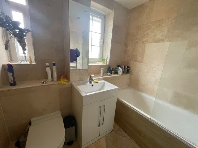 Room Pardoner Street in Greater London