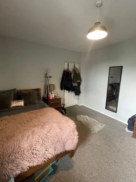 Room Pardoner Street in Greater London