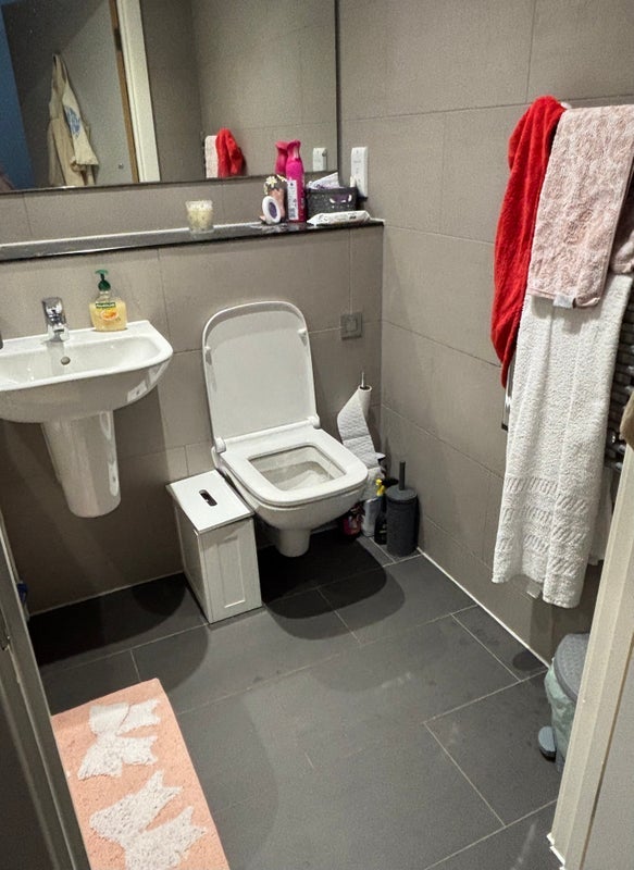 Room Trentham Street in Manchester