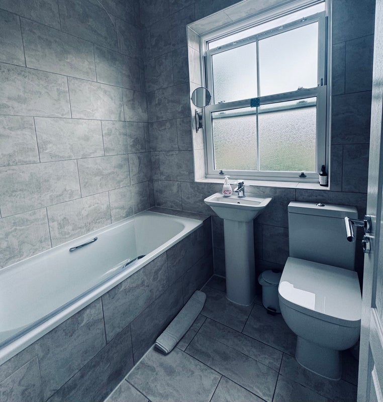 Room Elsham Road in Greater London
