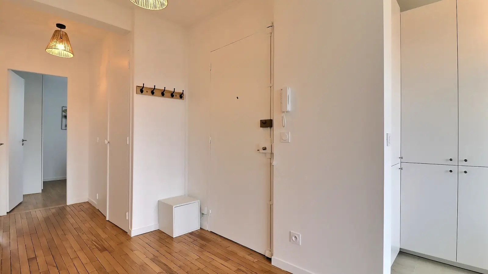 Flat Rue Claude Terrasse in Paris