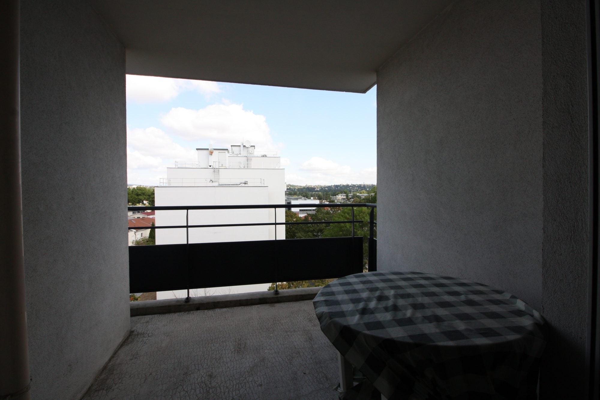 Flat Avenue Roger Salengro in Villeurbanne