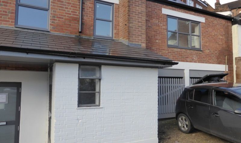Flat Mandeville Close in Reading