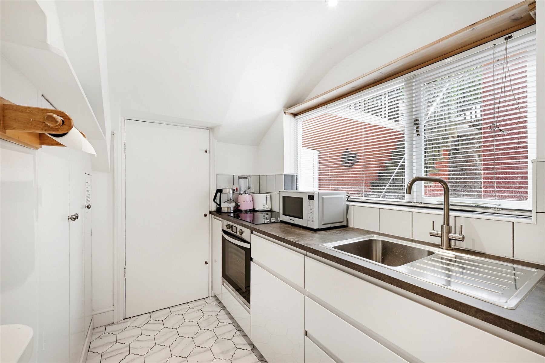 Flat Lower Sloane Street in Greater London