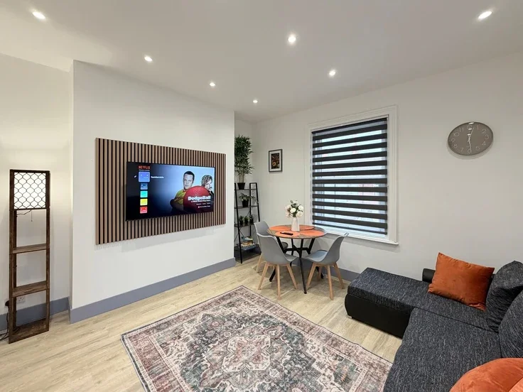 Flat Grimsby Road in Cleethorpes