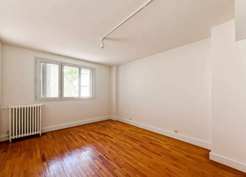 Flat Avenue Jean Rieux in Toulouse