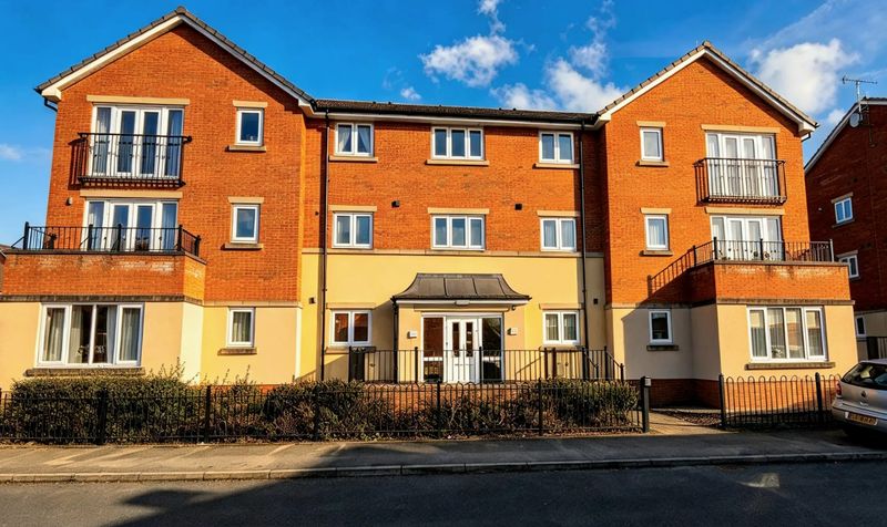 Flat Haverhill Grove in Wombwell