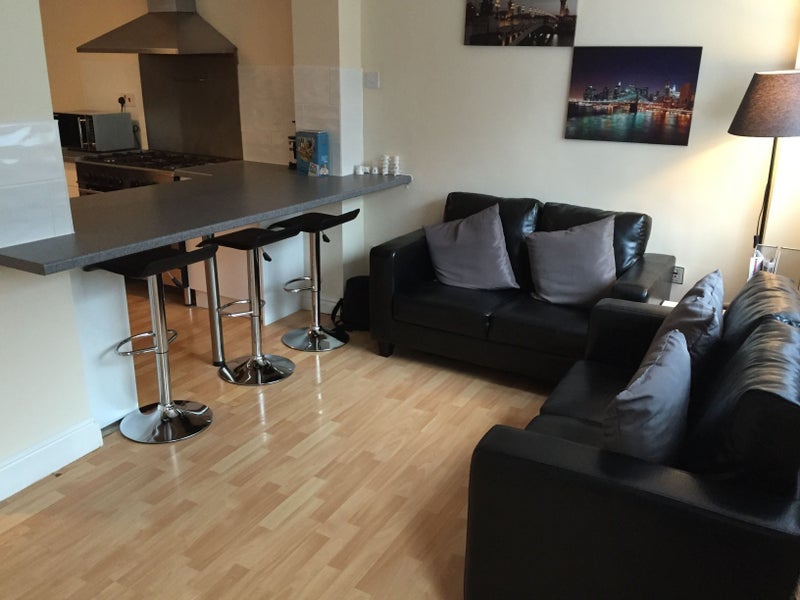 Room Chester Road in Warrington