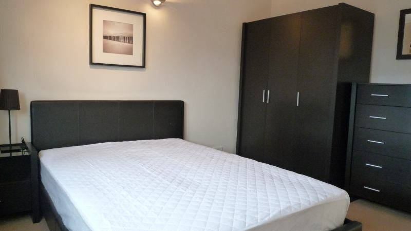 Room Chester Road in Warrington