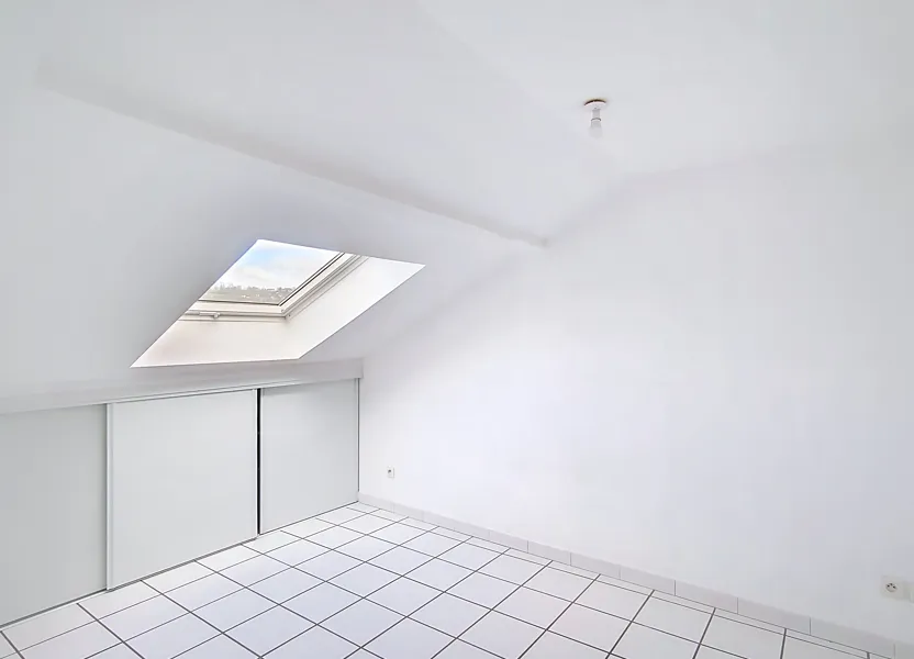 Appartement Place Antonin Dubost à La Tour-du-Pin