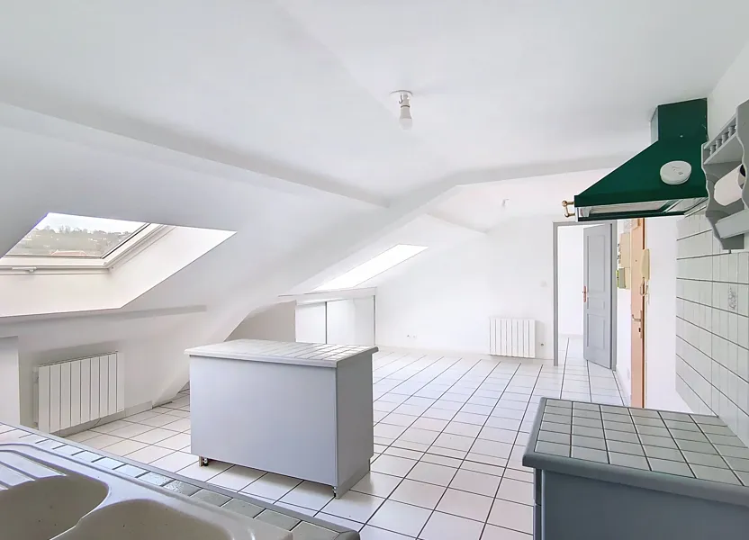 Appartement Place Antonin Dubost à La Tour-du-Pin