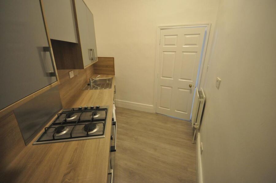 Flat Blandford Grove in Leeds