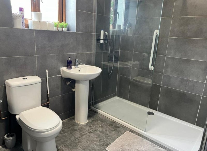 Room Morley Road in Greater London