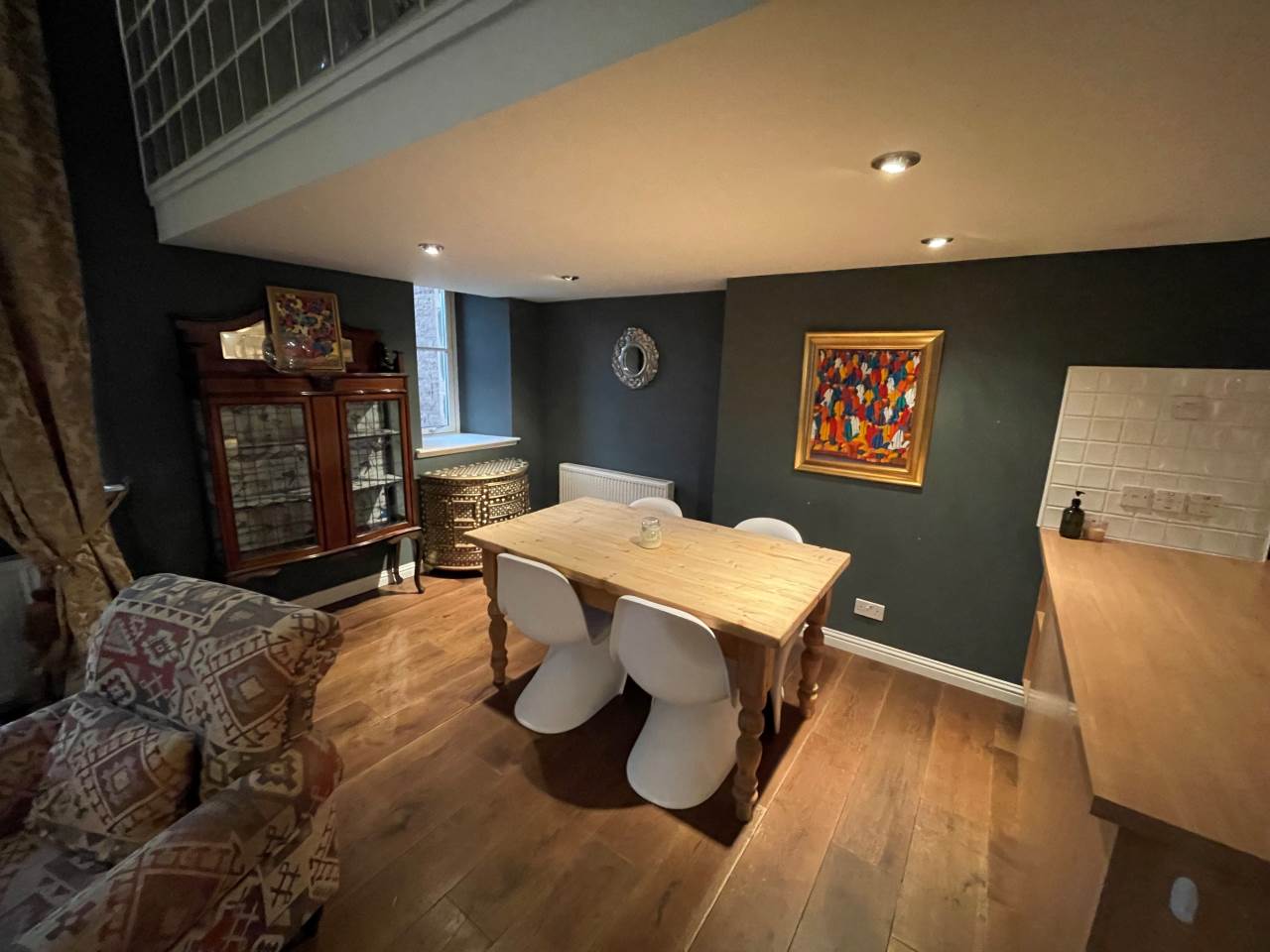 Flat Smillie Court in Dundee