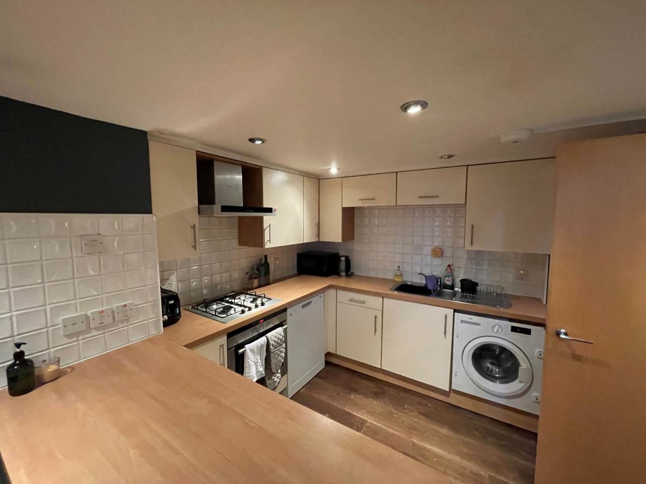 Flat Smillie Court in Dundee
