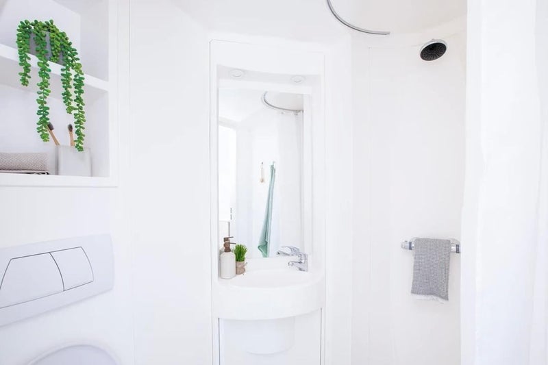Room Heneage Street West in Birmingham