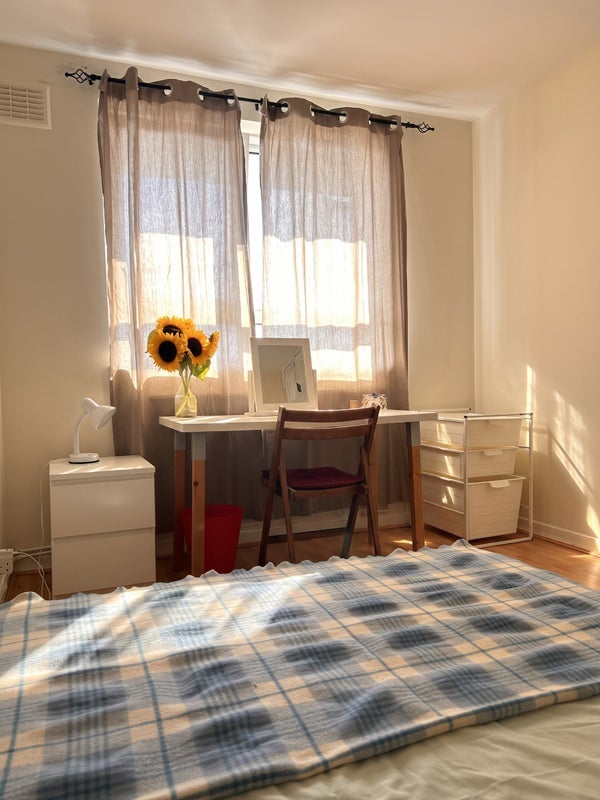 Flat Wiltshire Close in Greater London