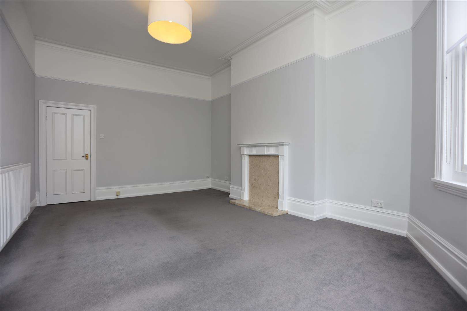 Flat Palmeira Avenue in Hove