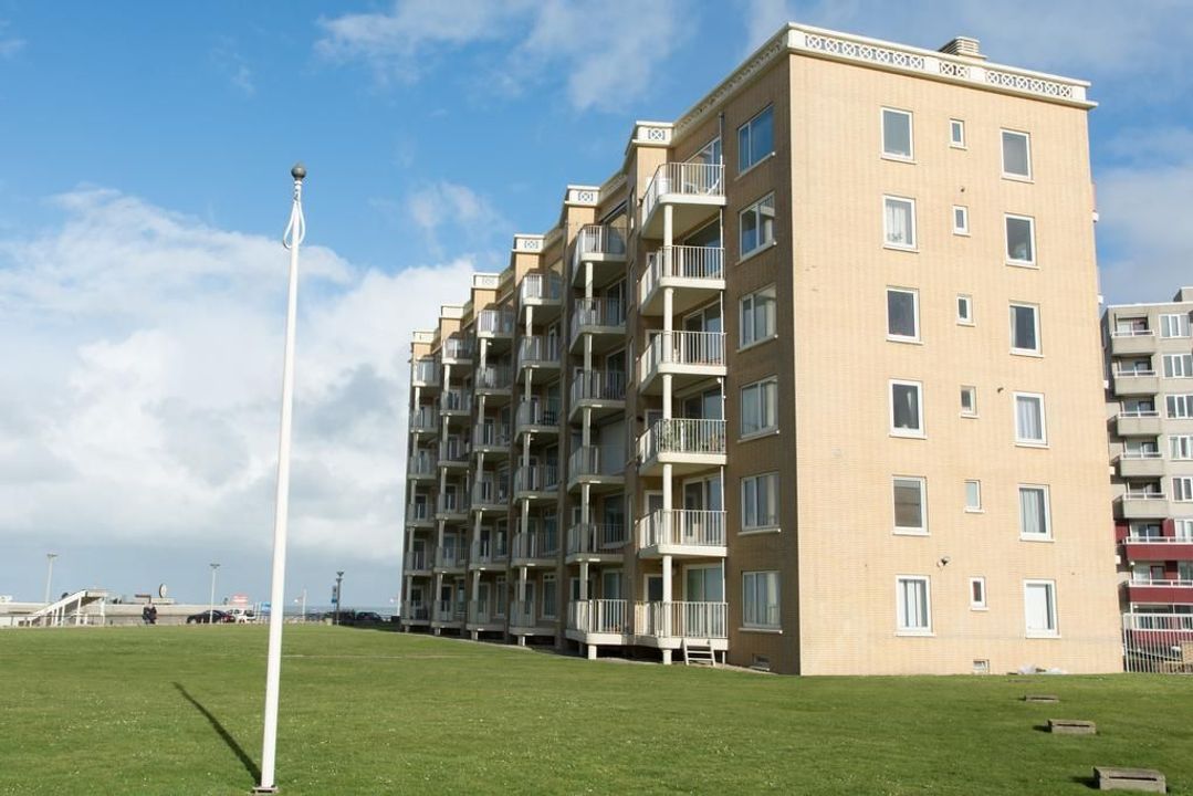 Appartement aan de Zeekant in Den Haag (2586 JH)