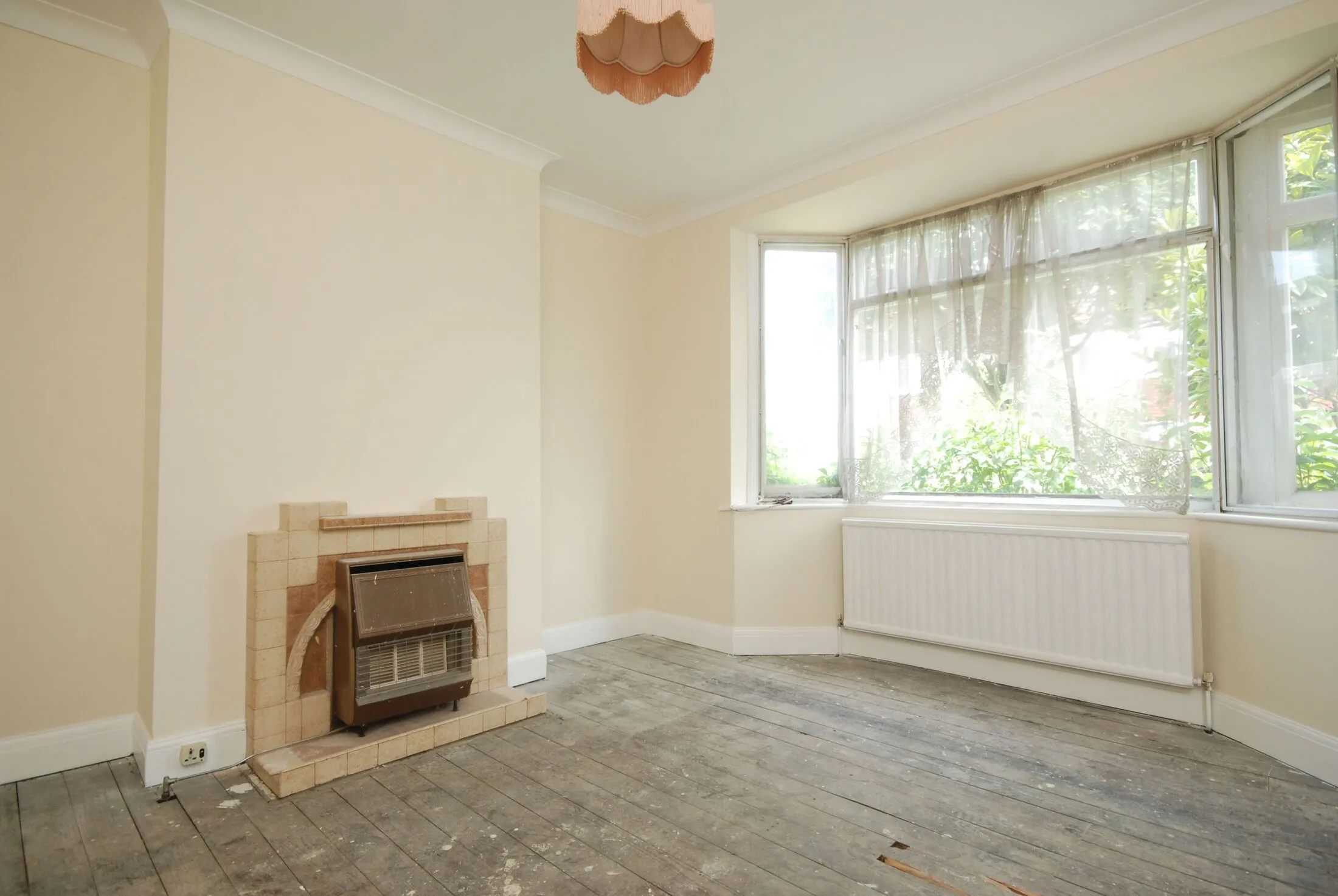 House Barnes End in Greater London