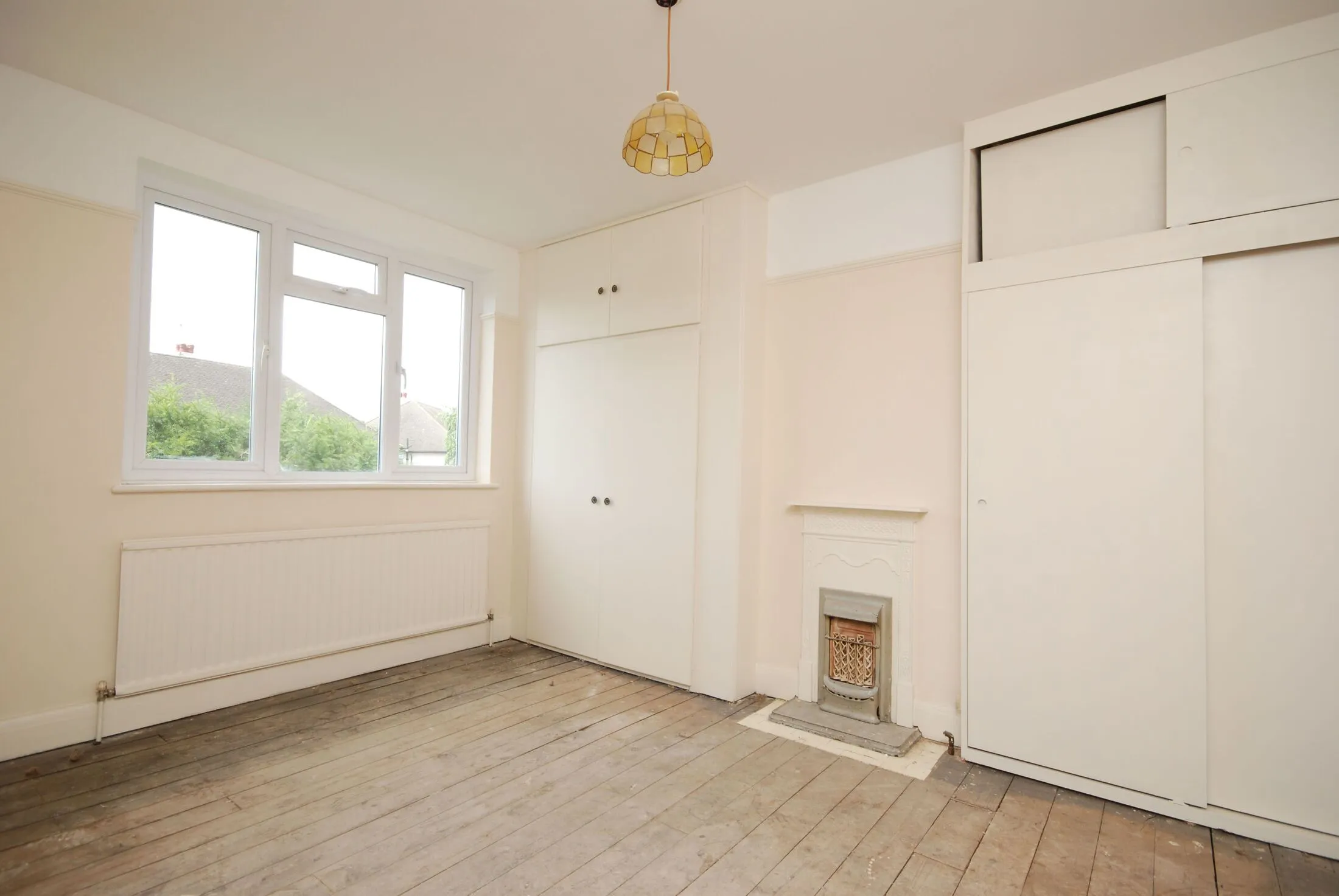 House Barnes End in Greater London