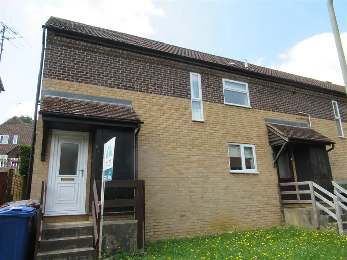 House The Camellas in Cherwell District