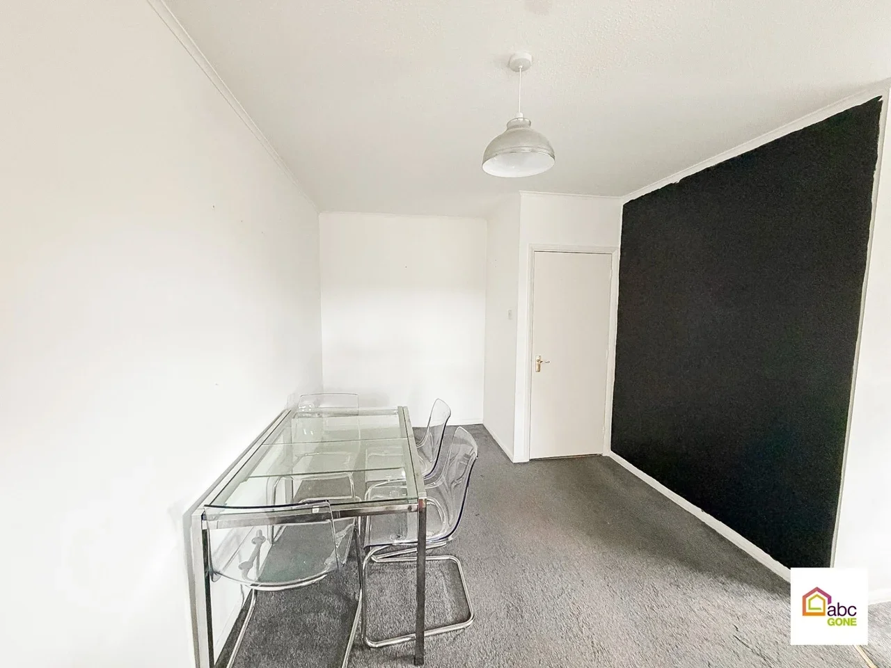 Flat Tilbury Road in Greater London