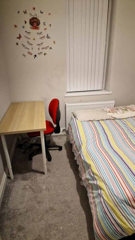 Room Rectory Road in Gateshead