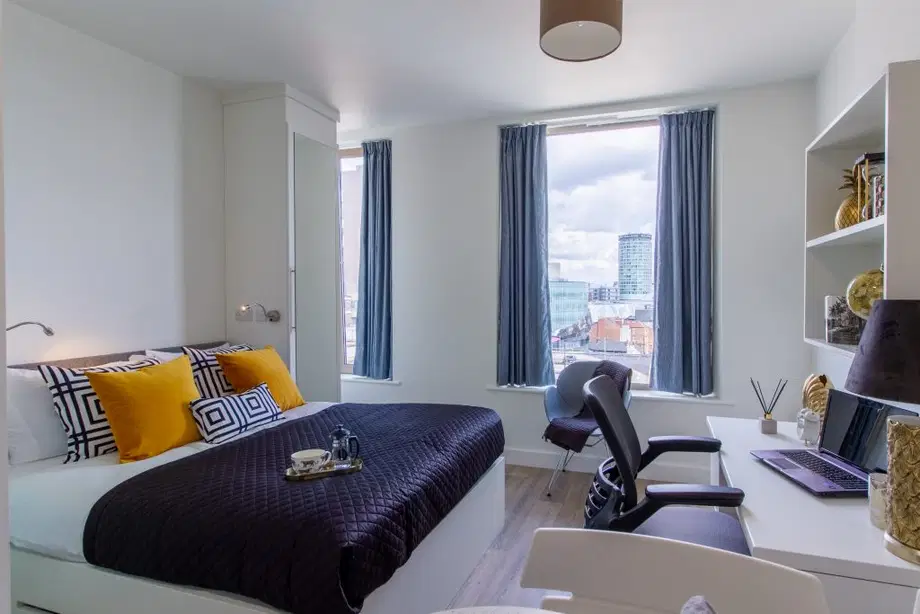 Room Suffolk Street Queensway in Birmingham