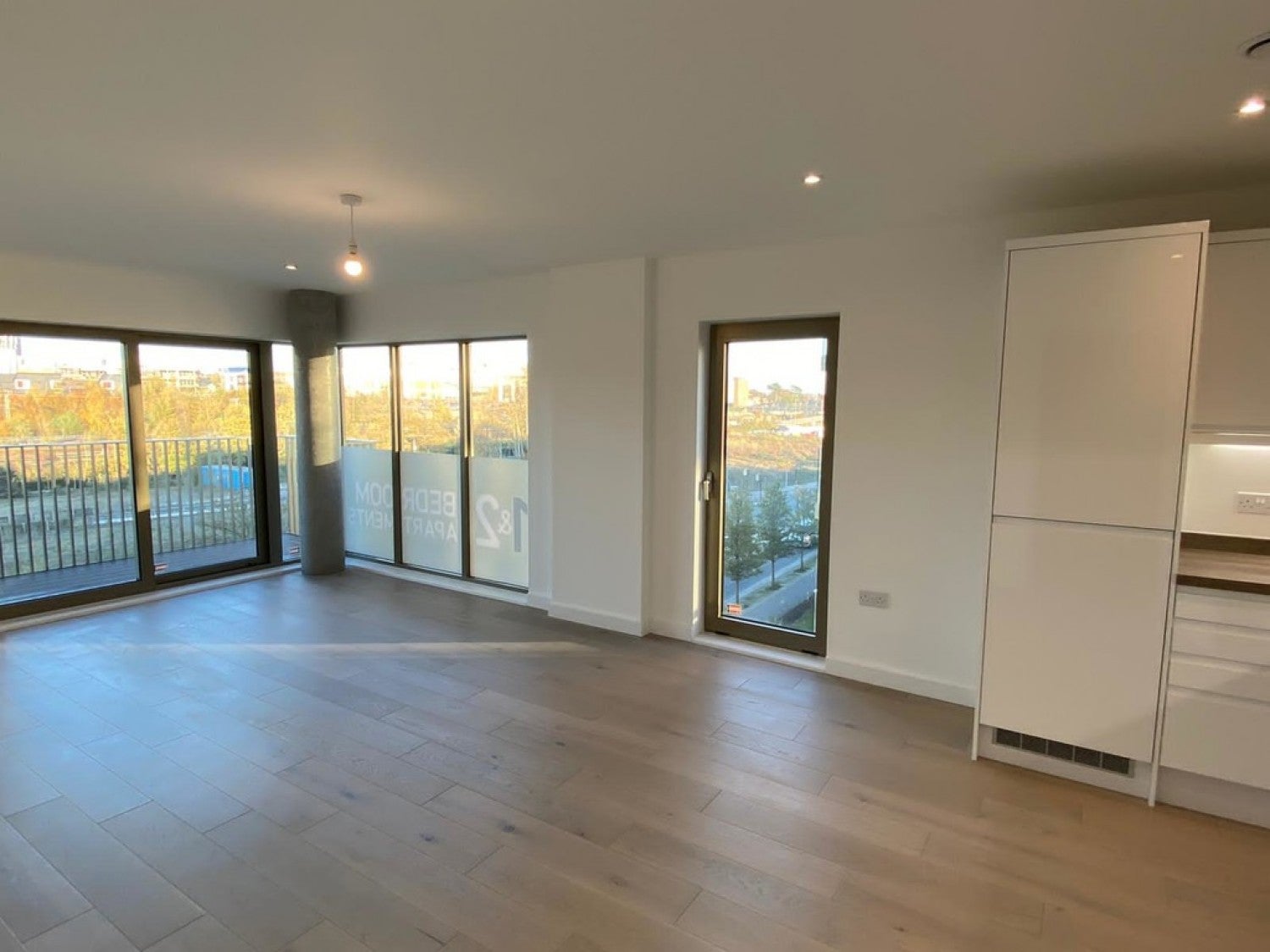 Flat Leacon Road in Ashford