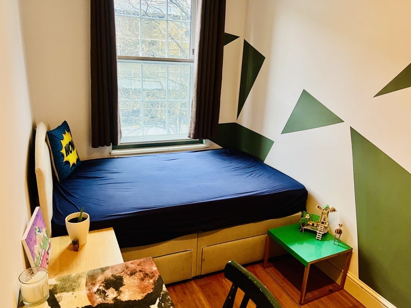 Room Hornsey Road in Greater London