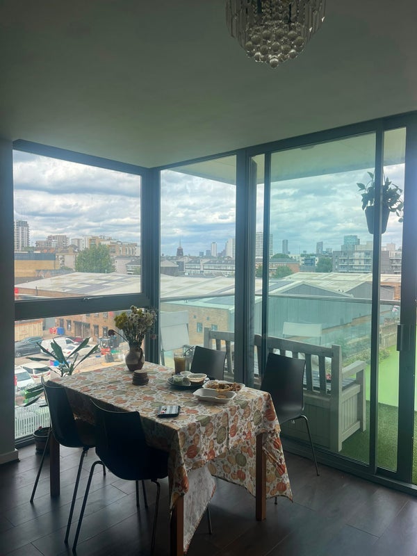 Room Stainsby Road in Greater London
