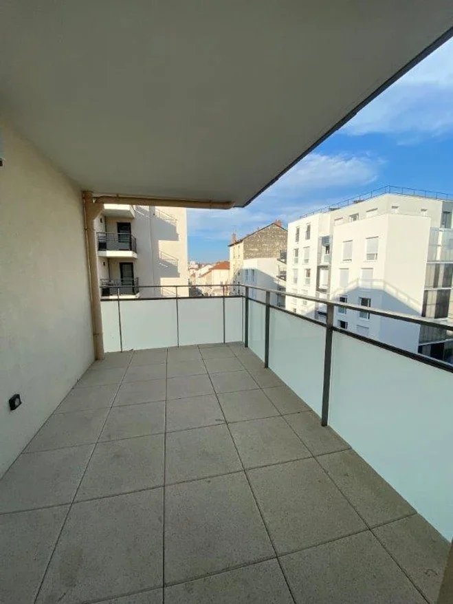 Appartement Rue Geoffray à Villeurbanne