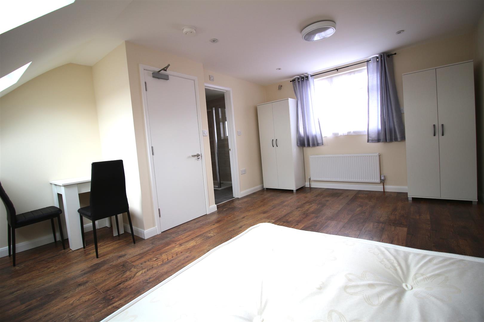 Room Ruskin Gardens in Greater London